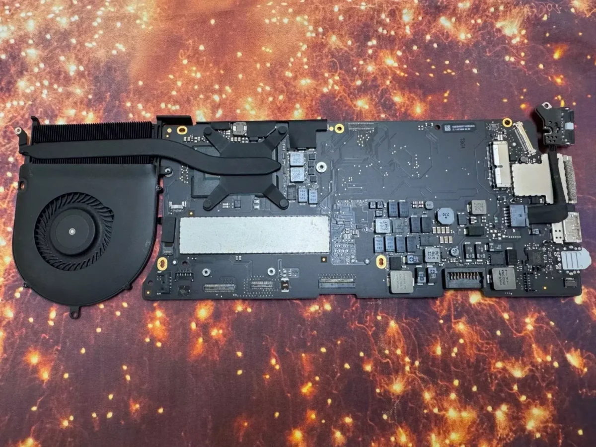 macbook pro a1502 logic motherboard core i5