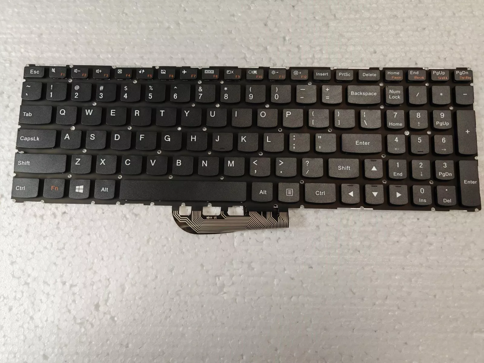 s-l1600 Lenovo IdeaPad 700-15 700-15ISK 700-17ISK 700-17 Series keyboard replacement