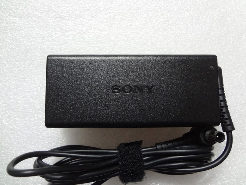 Sony VAIO VGP-AC19V61 charger