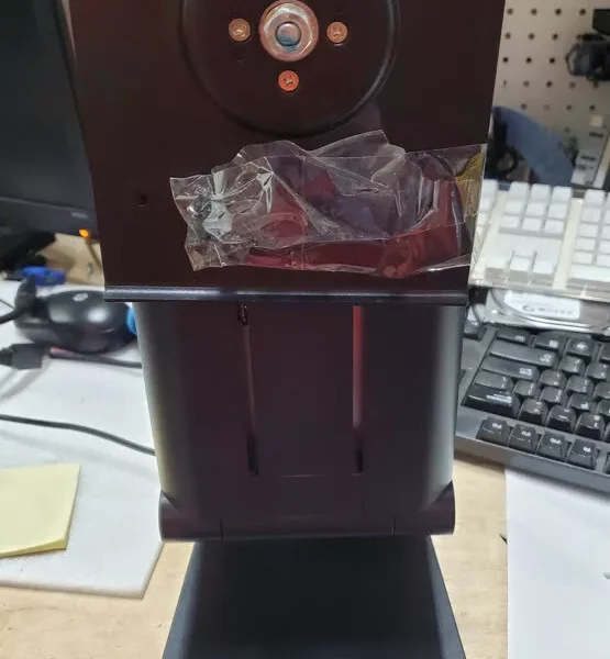 HP E23171401P23E605H desktop stand