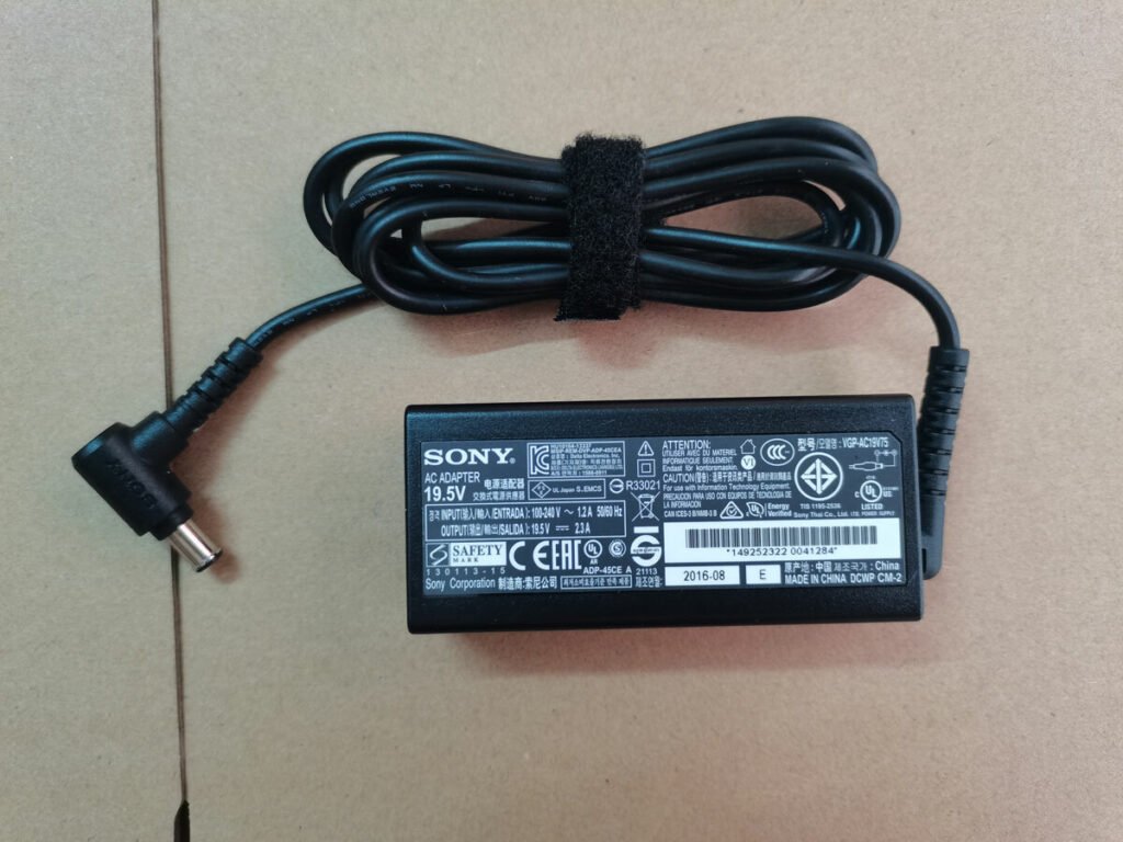 Sony VAIO VGP-AC19V75 charger