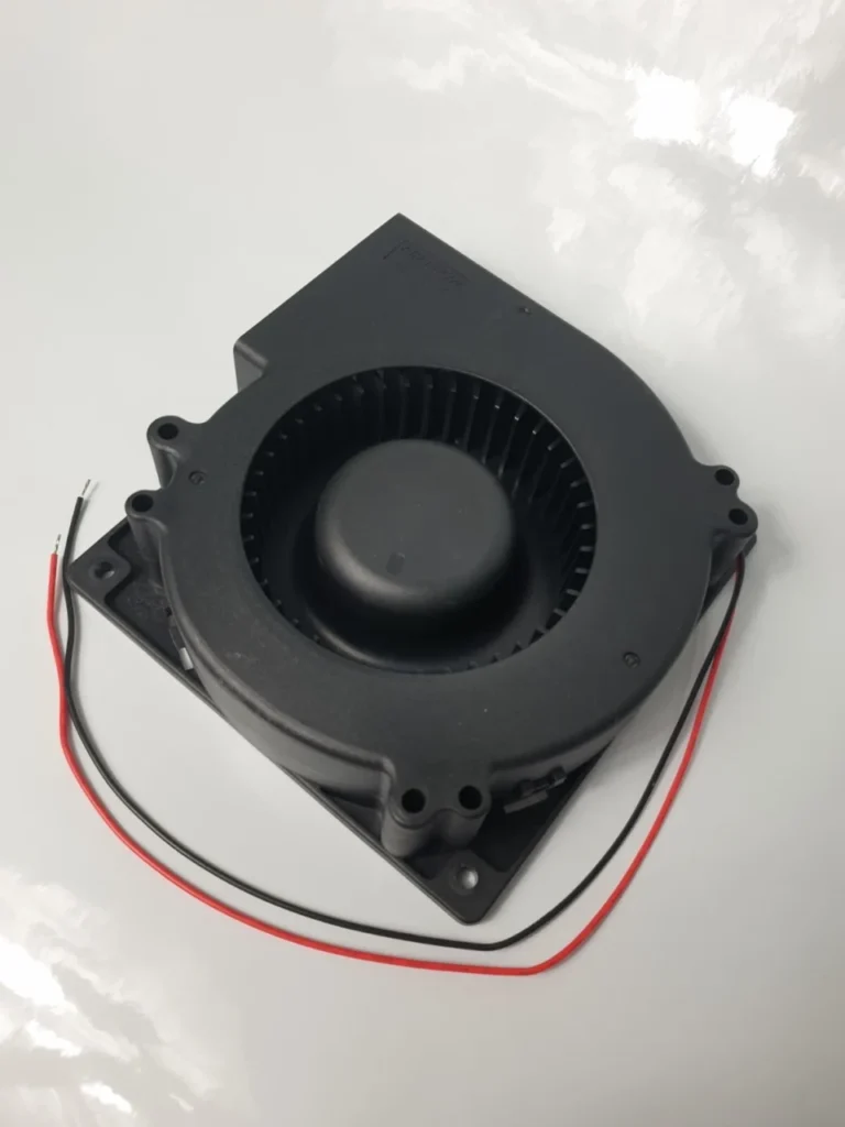 Fan Blower, PMB Series, Compact, 12 VDC, DC, 120 mm, 32 mm, 35.9 CFM. SUNON